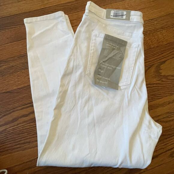 NEW‎ Everlane The Curvy Authentic High Rise Skinny Jean in White Size 33 Reg - Picture 2 of 10